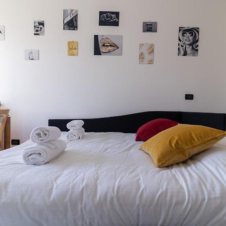 Abbiategrasso - Bocconi - 2 Camere Da Letto Milano Exteriör bild