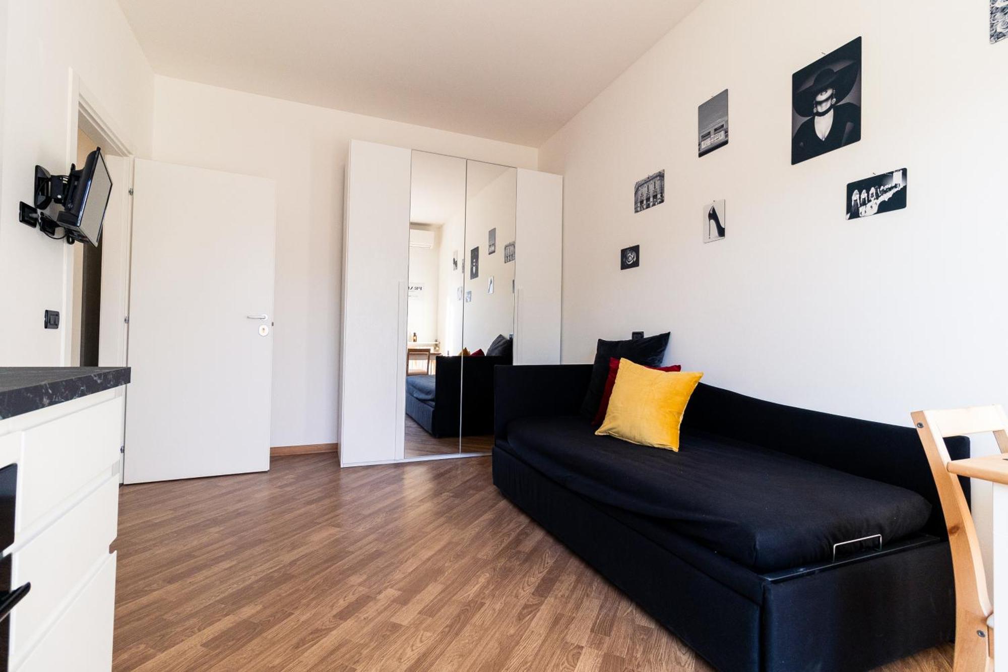 Abbiategrasso - Bocconi - 2 Camere Da Letto Milano Exteriör bild